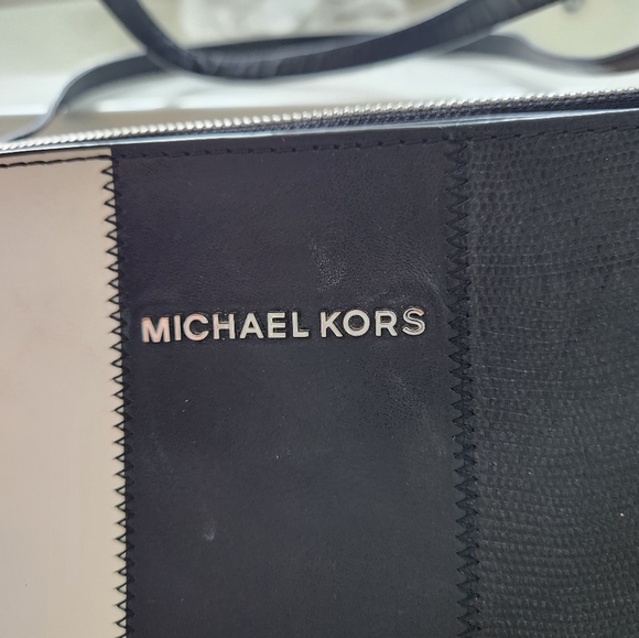 Michael Kors  The Megan Large Striped Leather Tote Bag - Picture 3 of 15